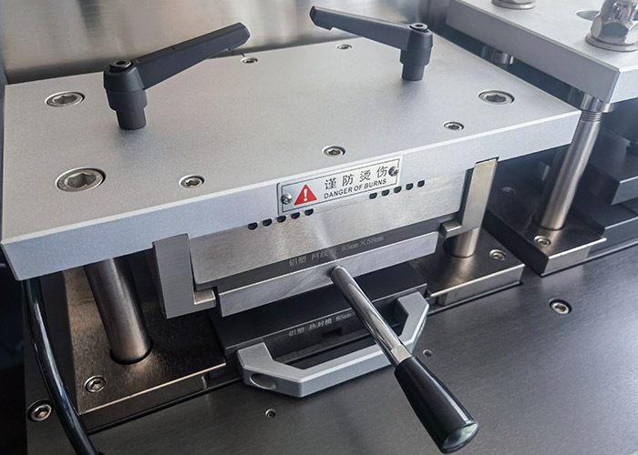 small blister packing machine price